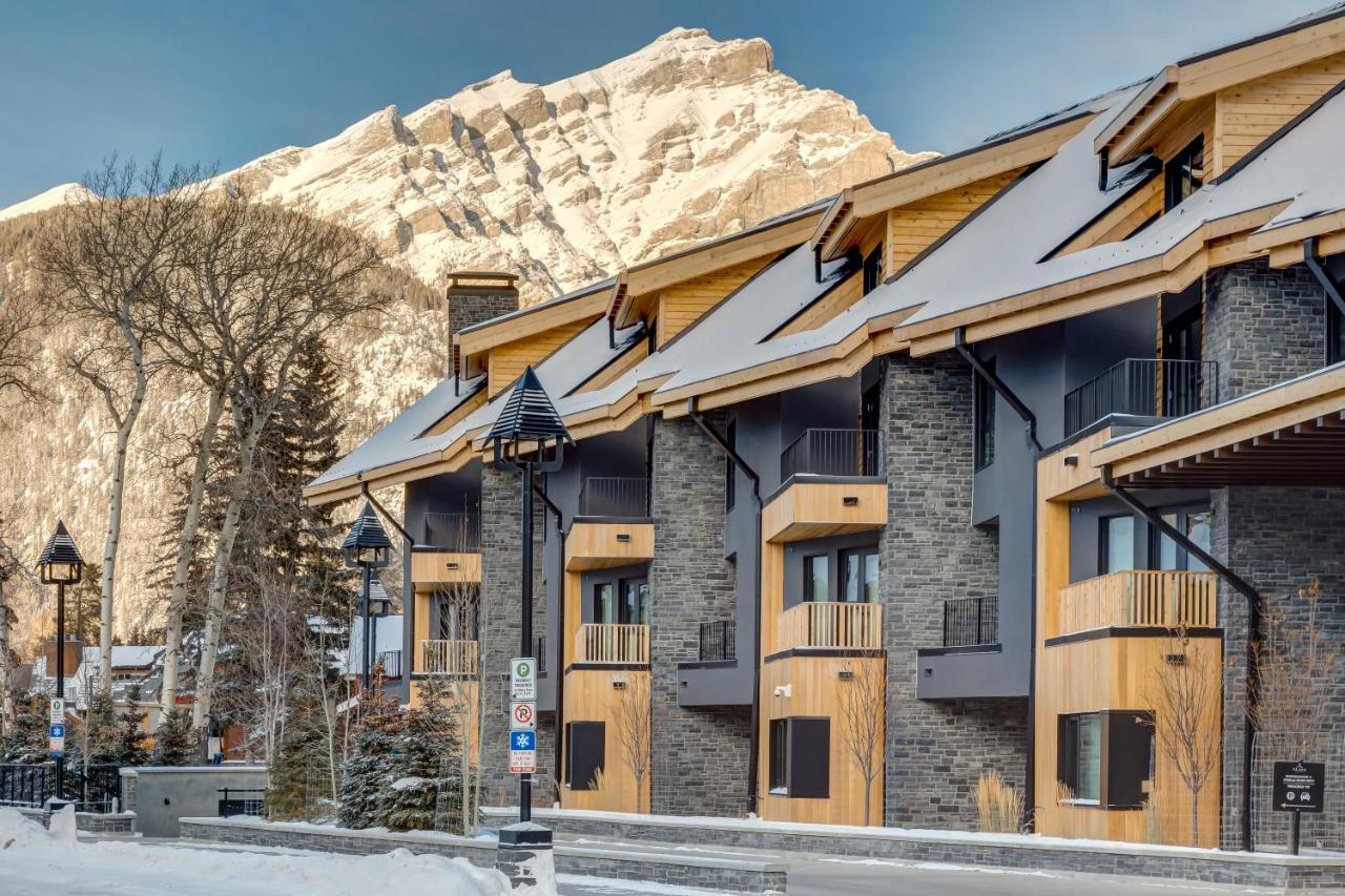 Peaks Hotel And Suites Banff Exterior foto