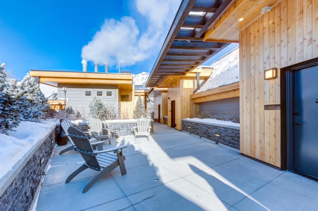Peaks Hotel And Suites Banff Exterior foto