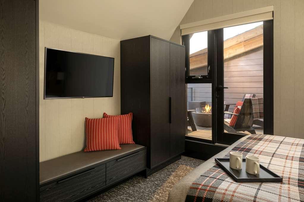 Peaks Hotel And Suites Banff Zimmer foto